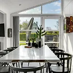 Σπίτι διακοπών Lovely Home In Bogense With Wifi *